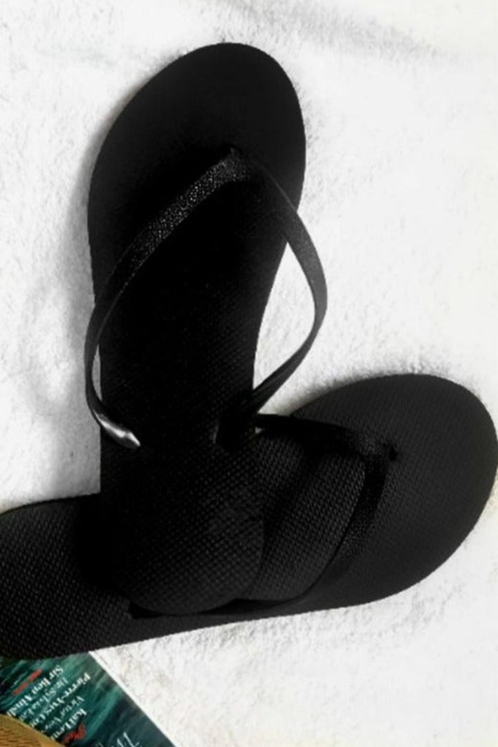 Black Glitter Strap Flip-flops, Beach Slippers, Bright, Lightweight and Comfortable.  Comfortable Summer Holidays Beach Pool Shower Sandals. - Hayati London