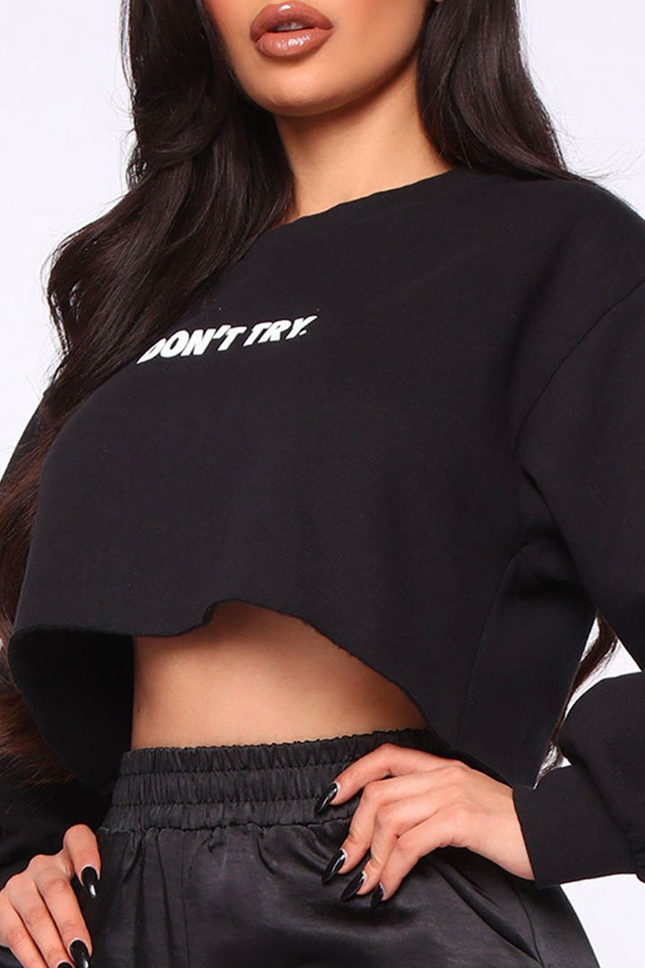 Black Oversized Graphic Crop Top, Long Sleeve Graphic 'DON'T TRY' Lettering Cropped Tee