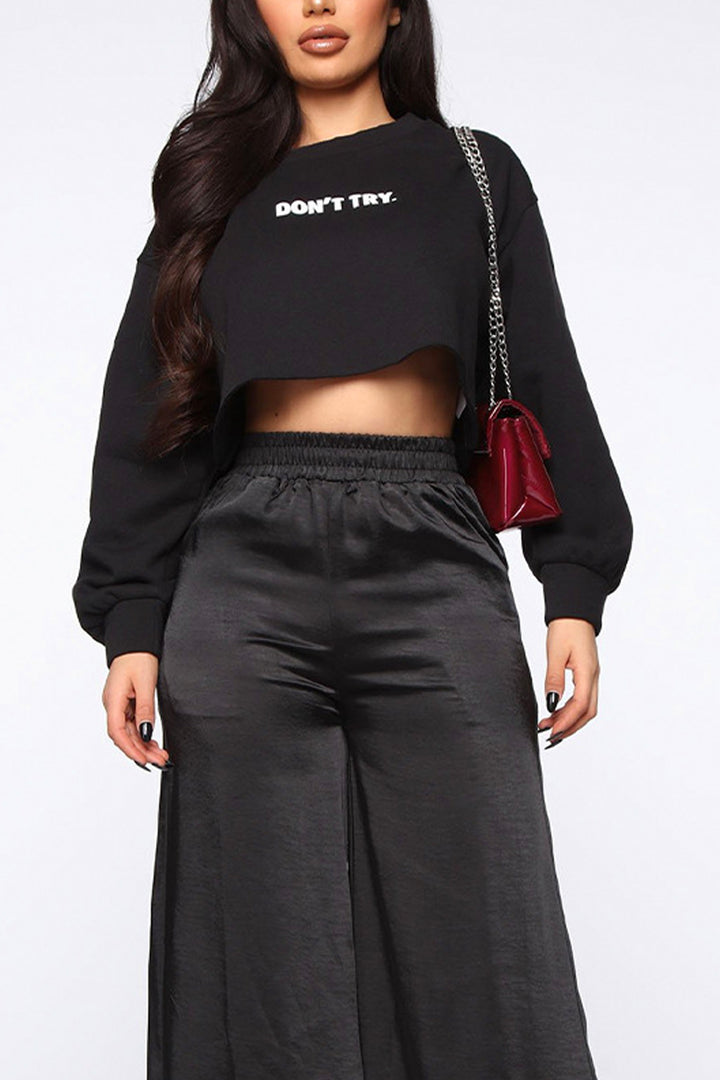 Black Oversized Graphic Crop Top, Long Sleeve Graphic 'DON'T TRY' Lettering Cropped Tee