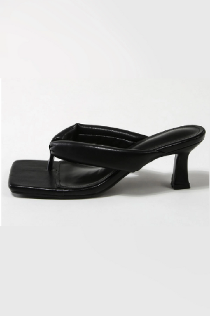 Minimalist Black Thong Stiletto Heeled Sandals, Square Toe Sandal Heels, Flip Flop Heels