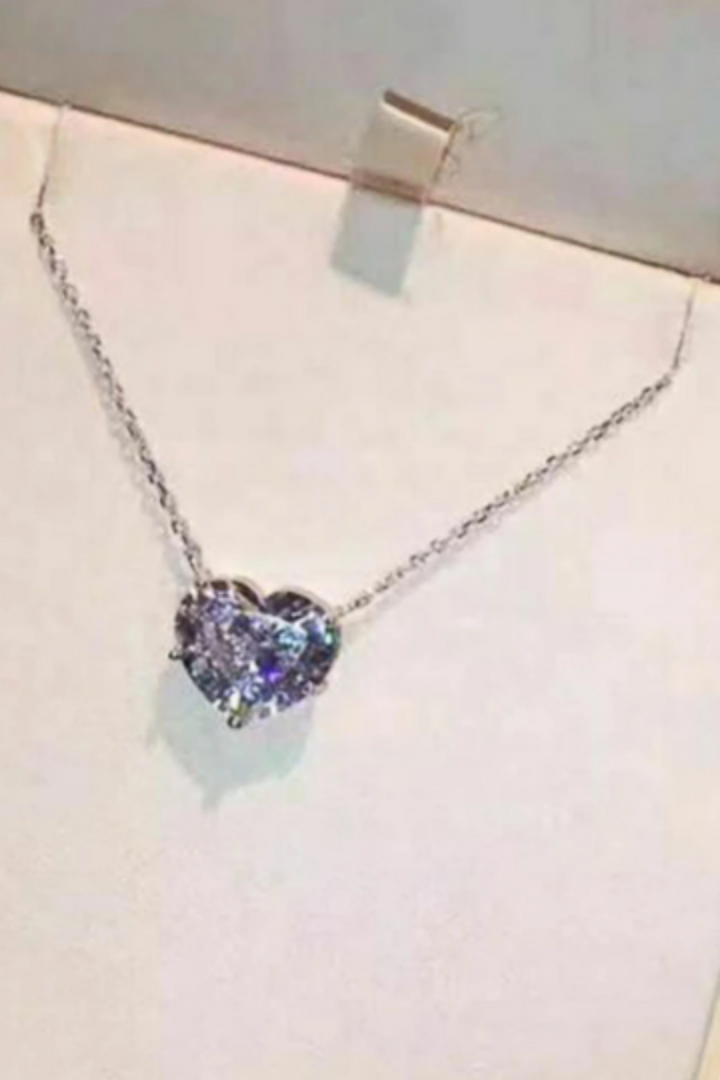 Big Heart Pendant Necklace. Sparkling Cubic Zirconia. Silver Finish. Simple, Versatile. Ideal for Everyday Wear (48 Hour Dispatch)