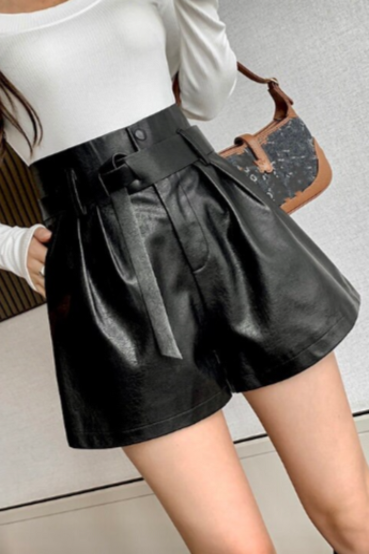 High Waist Faux Leather Shorts, Hot Pants, Shorts with Pockets and Belt, Leather Look Black Shorts