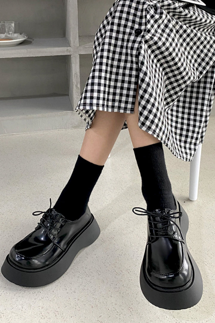 Chunky Platform Lace Up Oxford Shoes, Black Patent Mary Janes