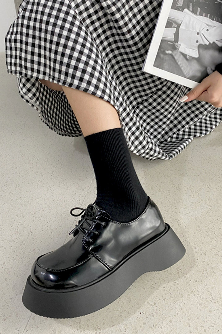 Chunky Platform Lace Up Oxford Shoes, Black Patent Mary Janes