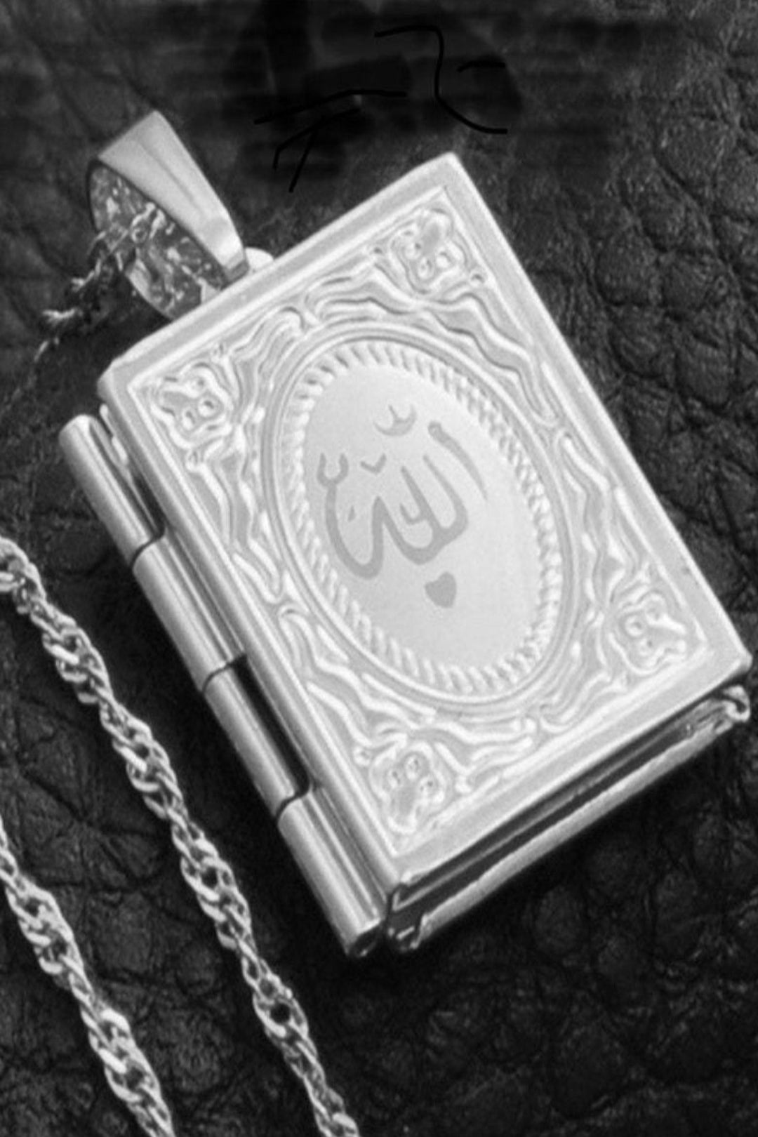 Beautiful Religious Locket, Pendant and Chain, Necklace, Silver Finish - Hayati London