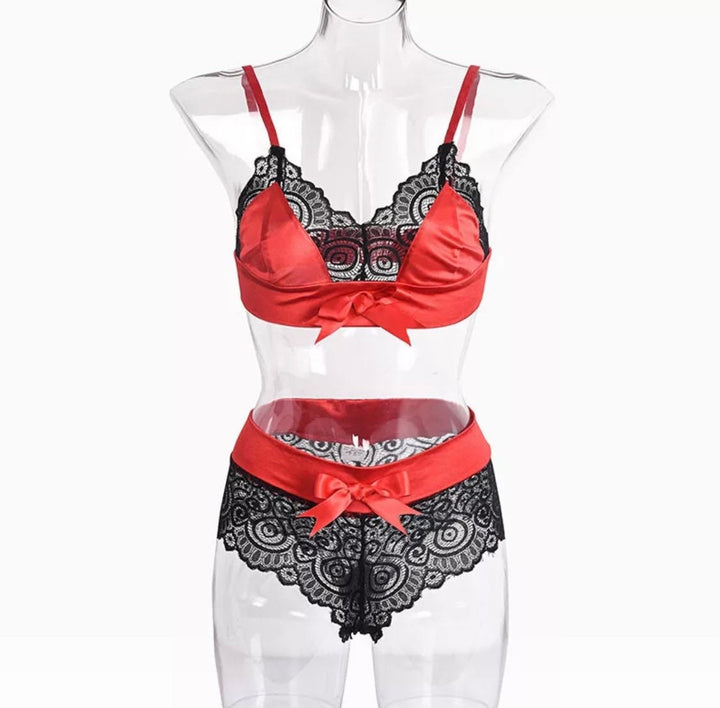 Red Satin Black Floral Lace Lingerie Set, High Waist Panties & Bralette Co Ord Set