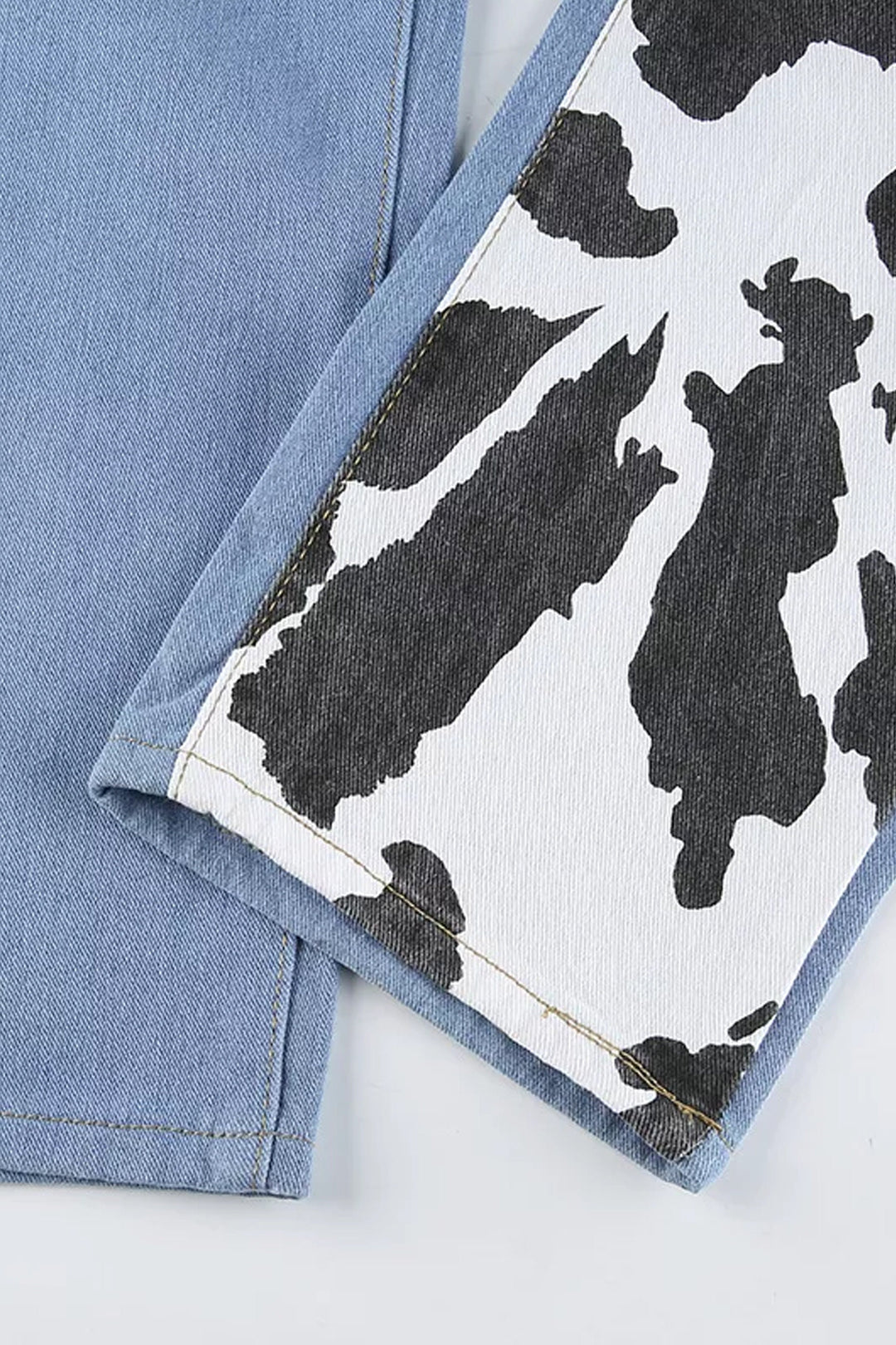 Cow Print Patchwork Jeans, Blue Wash Jeans, Graphic Cow Print High Waisted Wide Fit Straight Leg Jeans