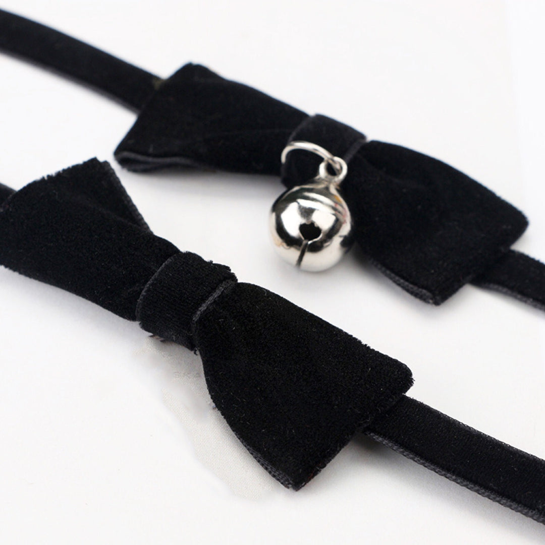 Velvet Choker with Silver Finish Bell, Front Bow Knot, Goth, Punk, Costume Jewellery. Jewellery, Velvet Necklace, Removable Bell (48 Hour Dispatch)