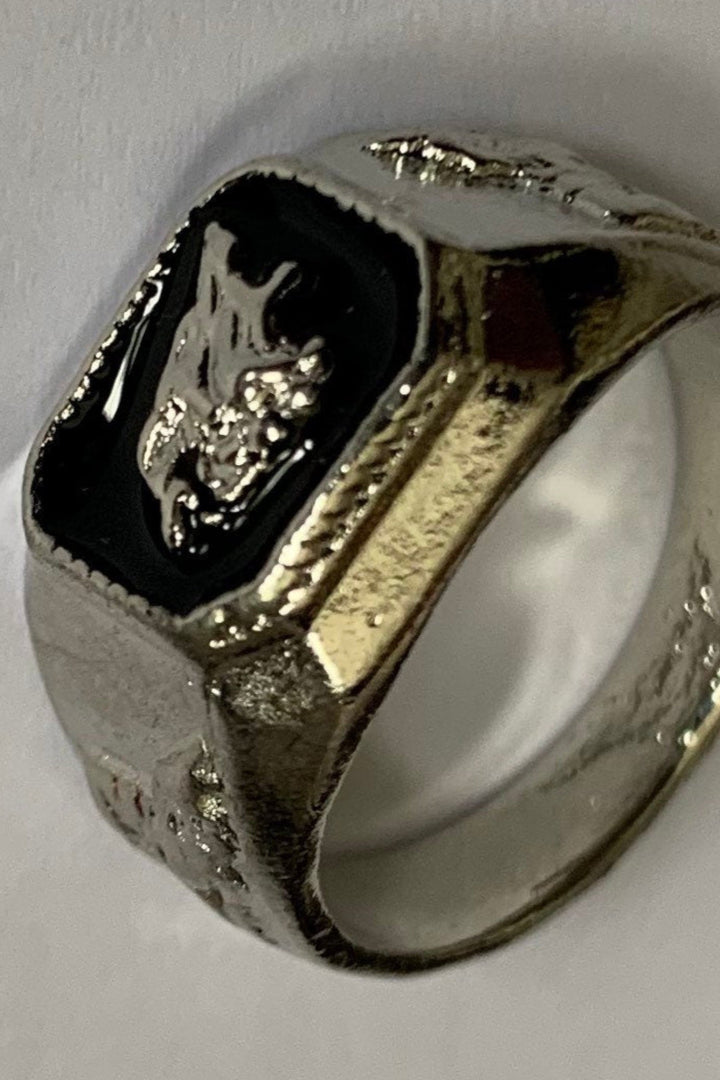 Silver & Black Wolf Engraved Sculptured Signet Ring, Antique Rings