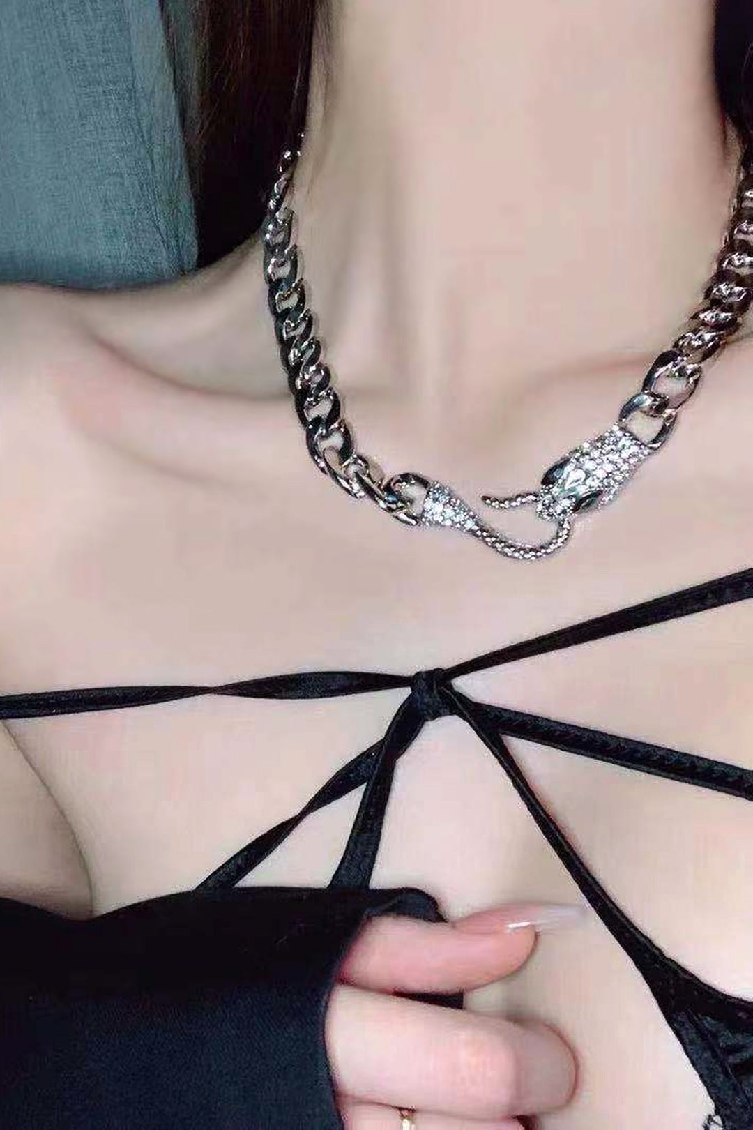 Rhinestone Crystal Encrusted Serpent Chunky Chain Necklace, Thick Chain Snake Choker, Clasp Closure, Available in Silver & Black  (48 Hour Dispatch)