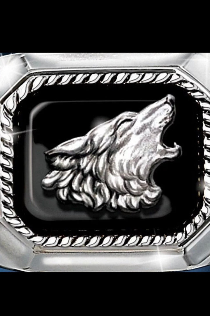 Silver & Black Wolf Engraved Sculptured Signet Ring, Antique Rings